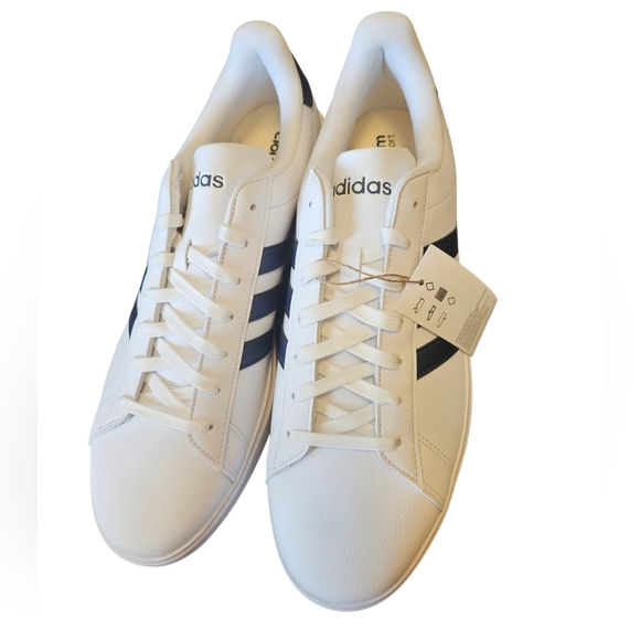 Adidas Grand Court 2.0 Black And White 3 Stripes Mens Sneakers NEW - Picture 2 of 7